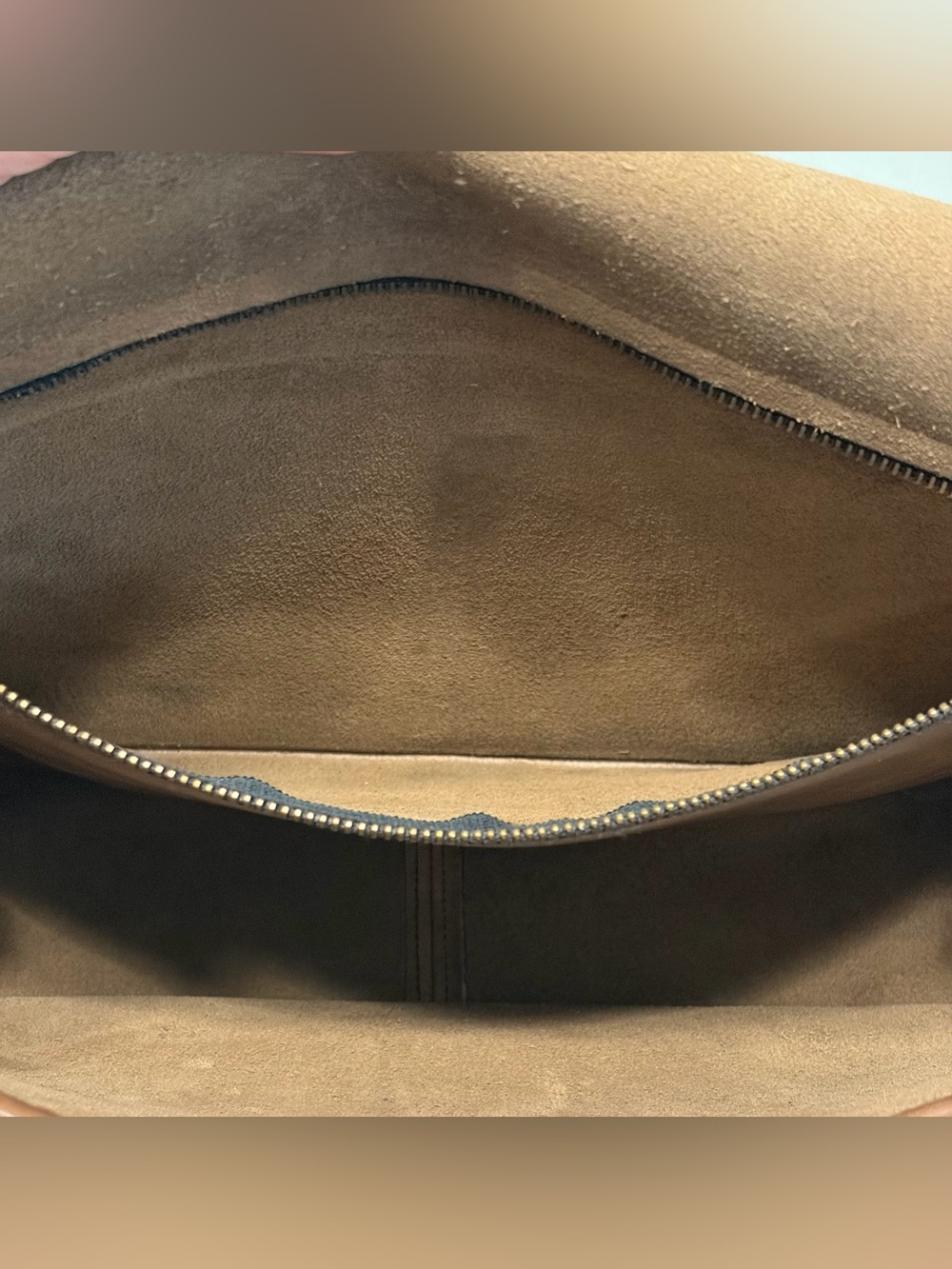Vintage Coach Pocket Purse (#9755) Pre-1970s Mahogany Leather w/ Brass Turnlock - Picture 14 of 16